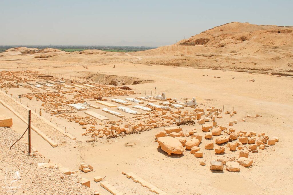 Fouilles archéologiques à Louxor en Égypte dans notre article Le Nil en Égypte : L'itinéraire de mon voyage sur le Nil en train #egypte #nil #afrique #train #voyage #louxor