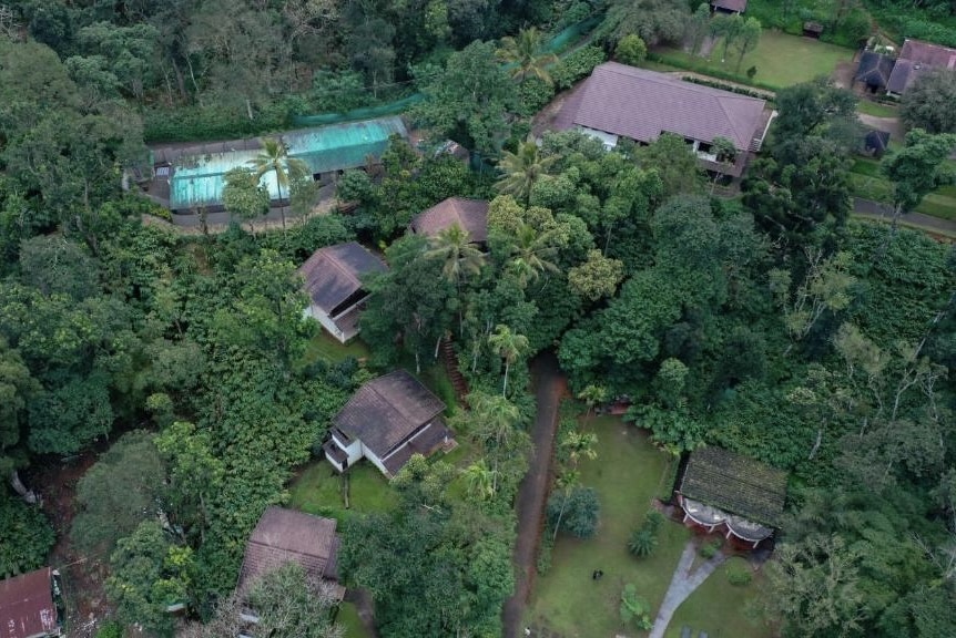 Hôtel à Periyar dans notre Voyage entre femmes en petit groupe organisé en Inde du Sud #inde #indedusud #asie #voyage #voyageorganise #voyageentrefemmes